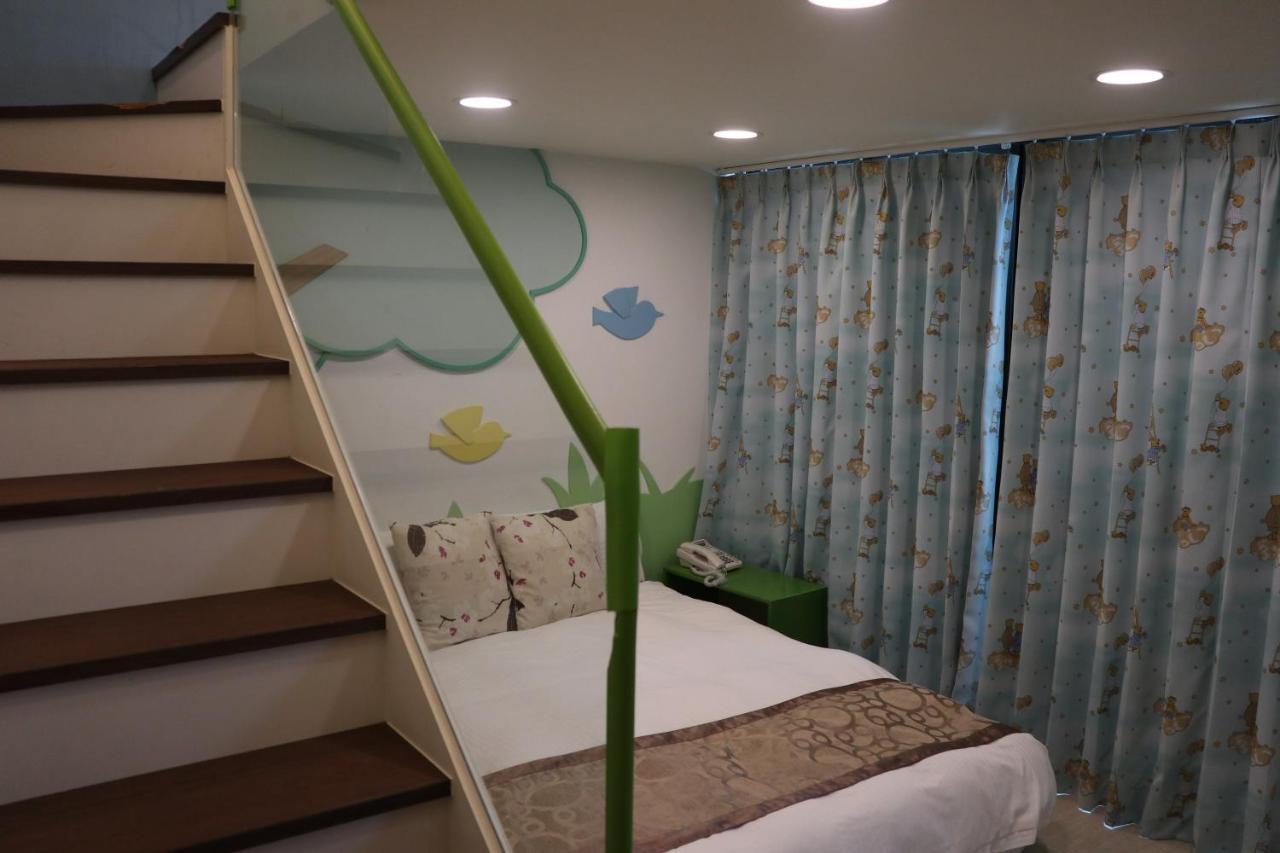 Апартаменты Sky Ocean Yilan Экстерьер фото